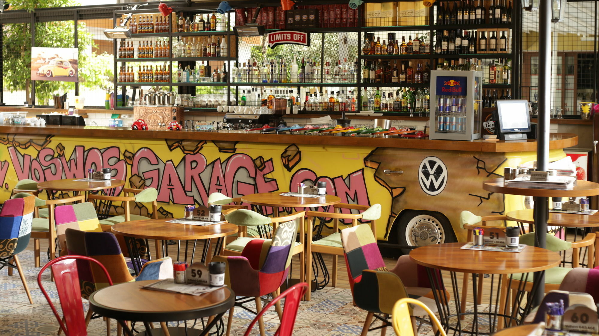 Voswos Garage Coffee Hotel Анталия Екстериор снимка